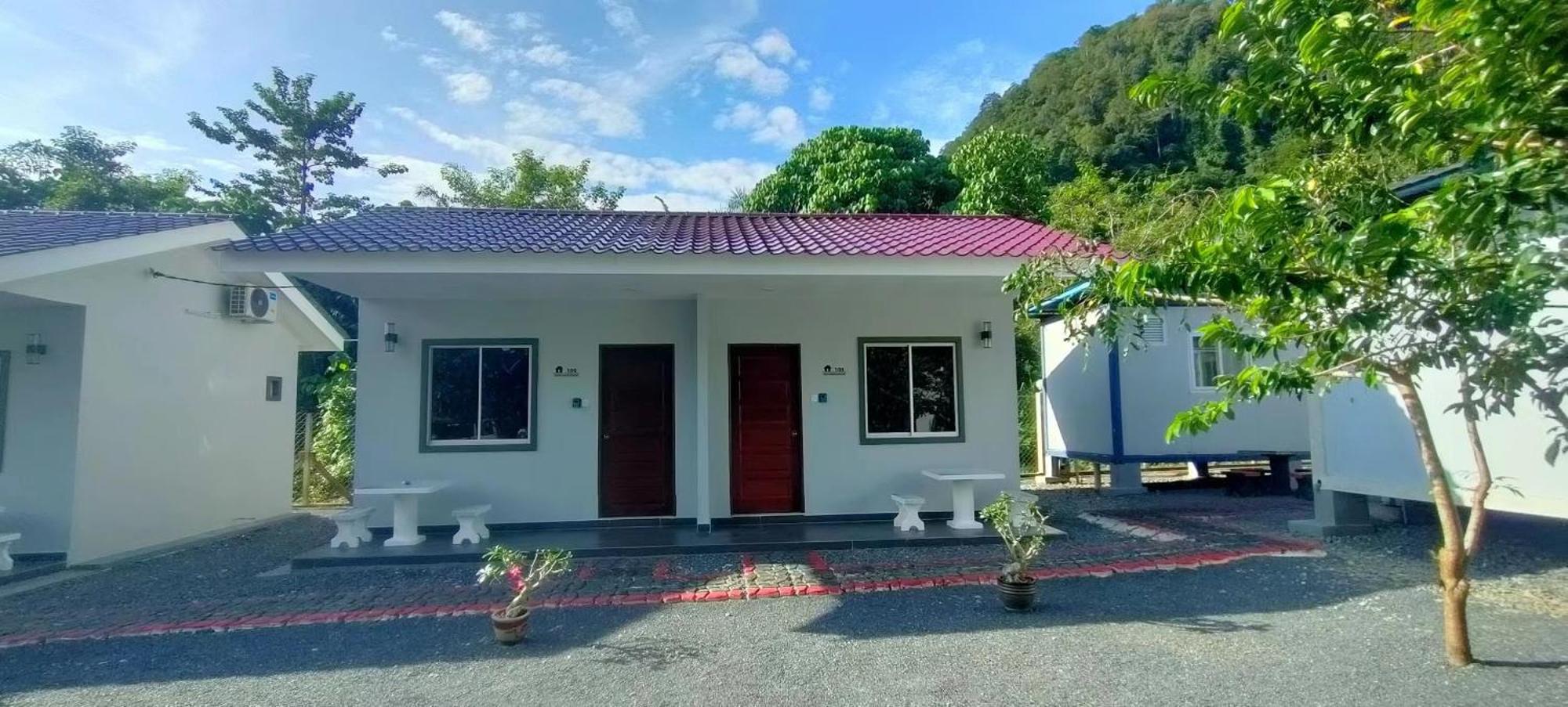 Guest House Gua Kelam Kaki Bukit Exterior foto