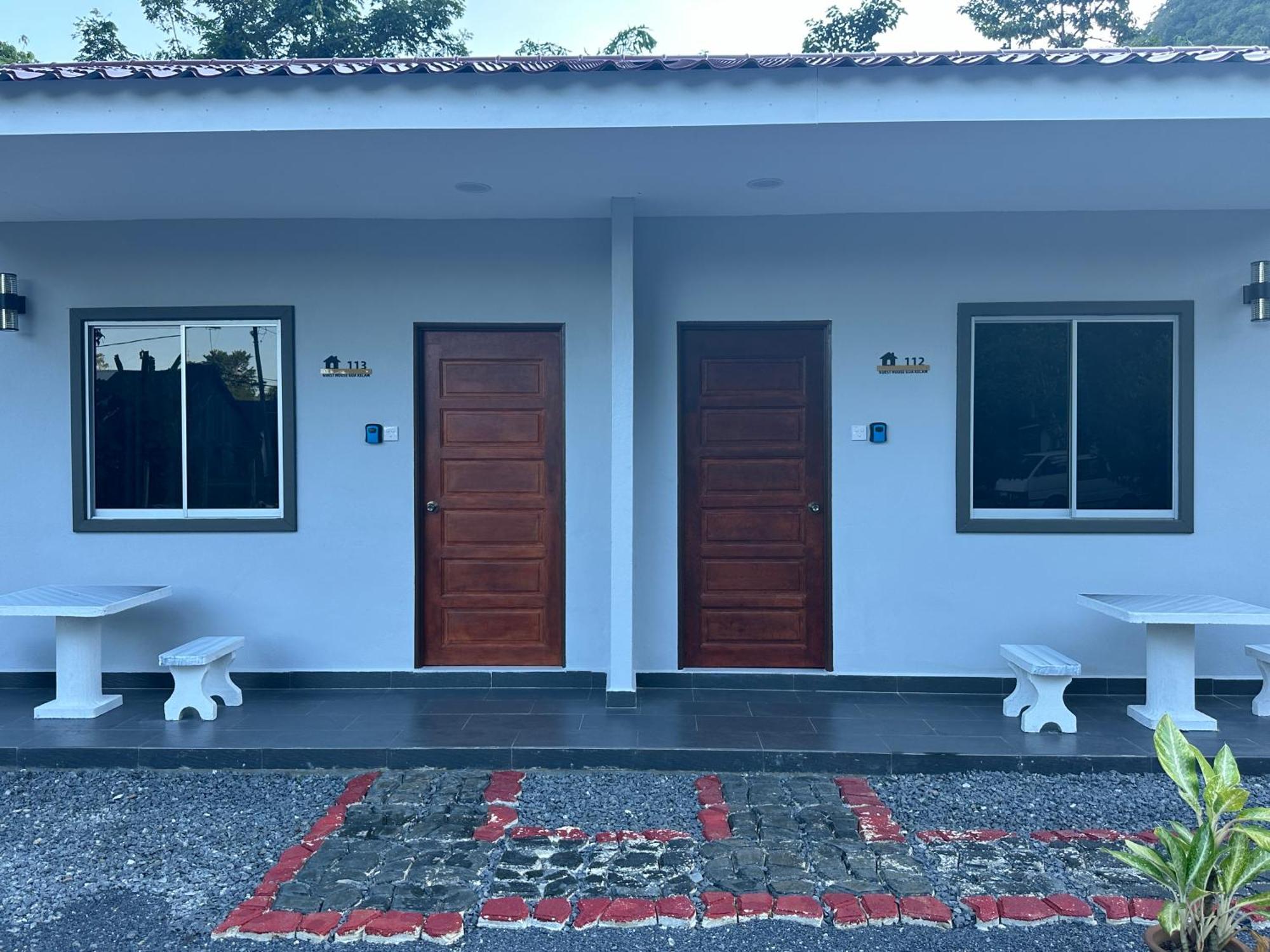 Guest House Gua Kelam Kaki Bukit Exterior foto